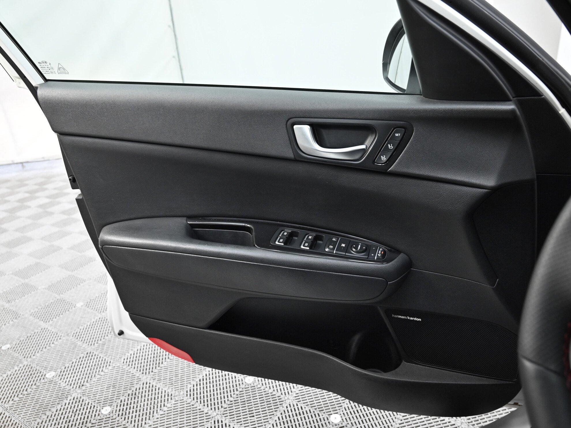 фото автомобиля 10