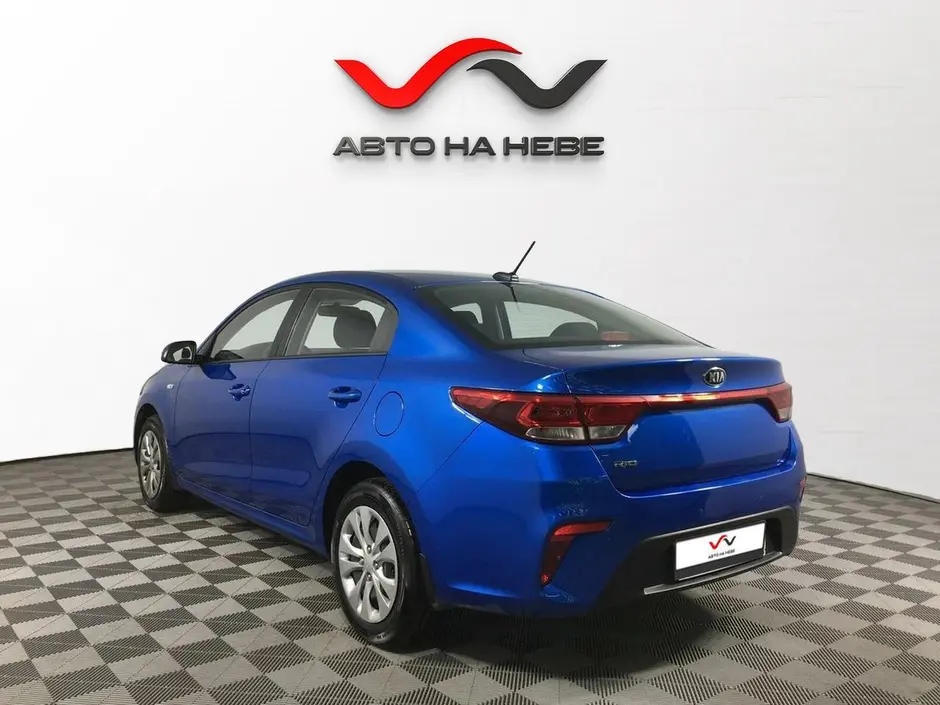 «Авто на Неве»