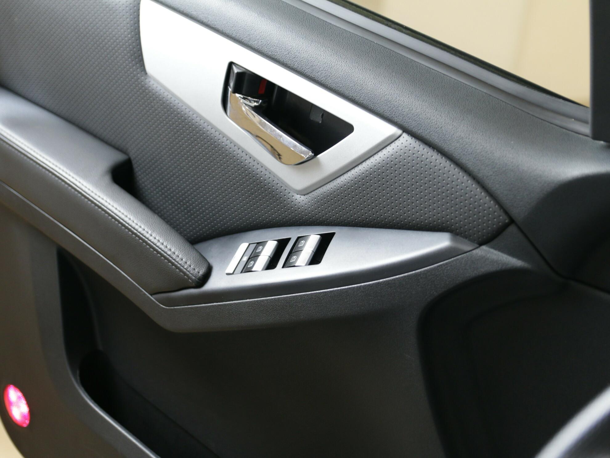 фото автомобиля 10
