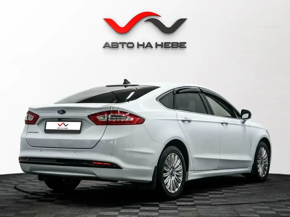 «Авто на Неве»