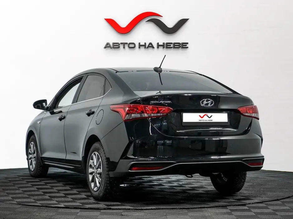 «Авто на Неве»