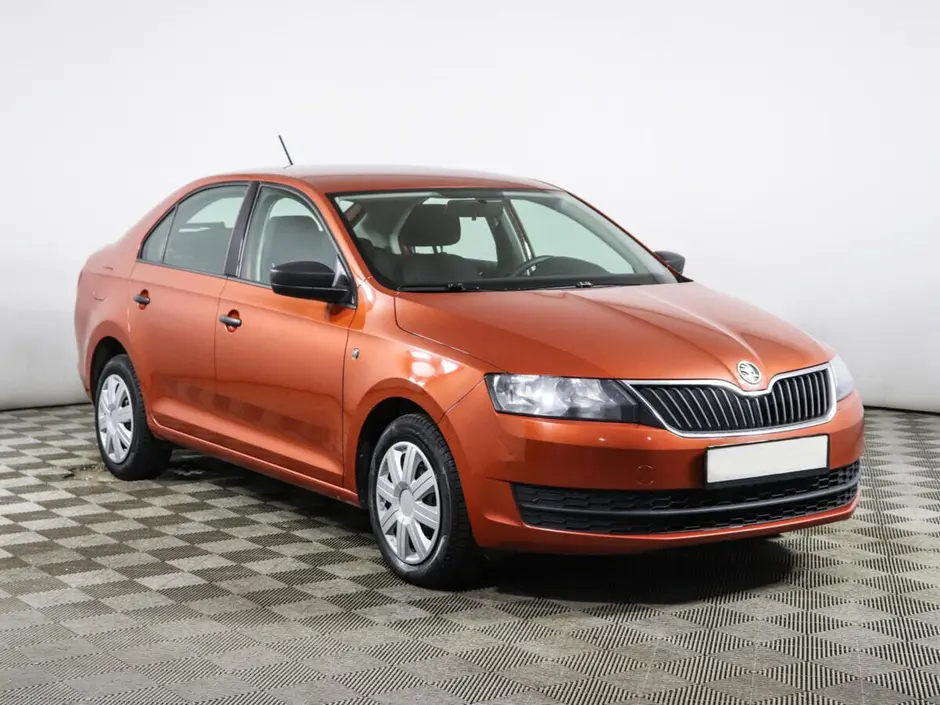 «Авто на Неве»