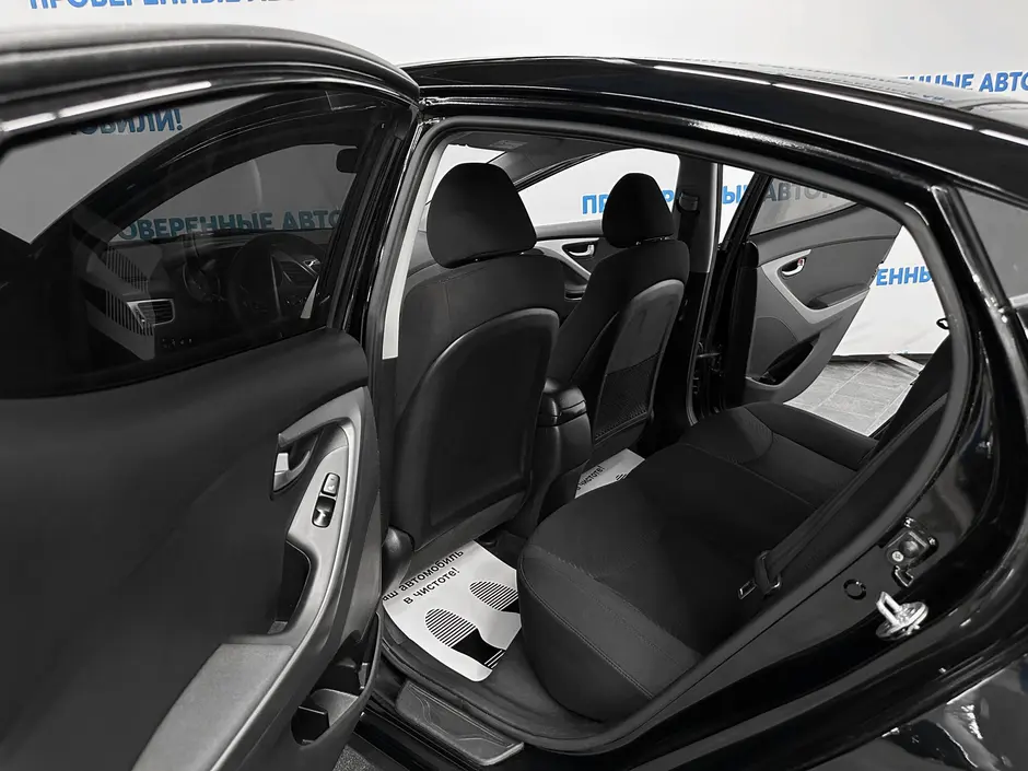 «Авто на Неве»