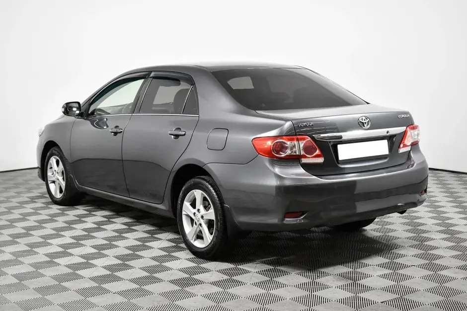 «Авто на Неве»