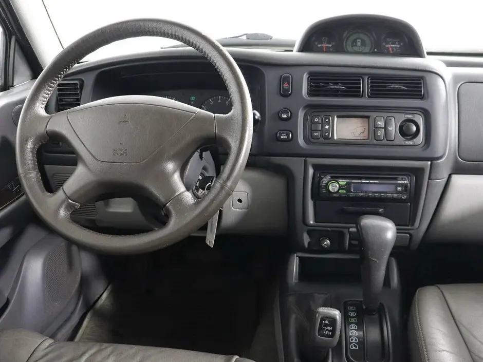 «Авто на Неве»