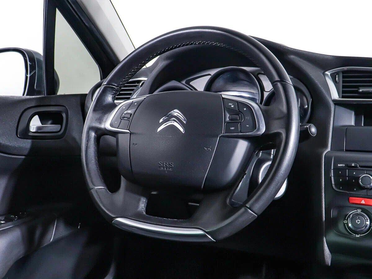 фото автомобиля 8