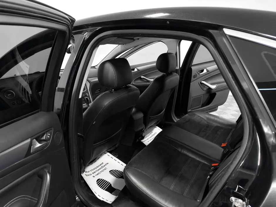 «Авто на Неве»