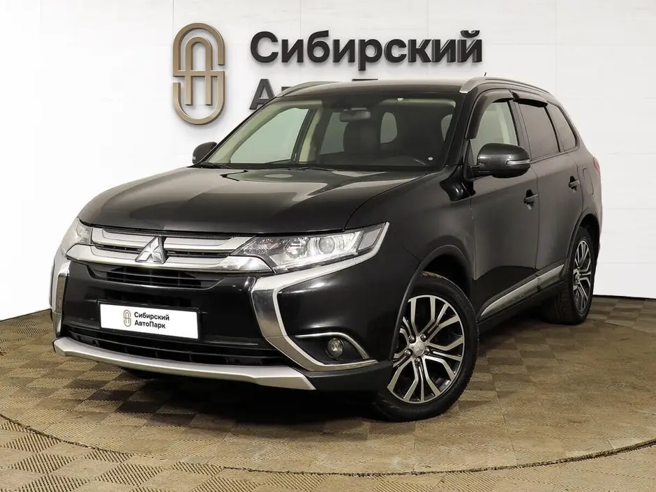 Mitsubishi Outlander, 2015 г.
