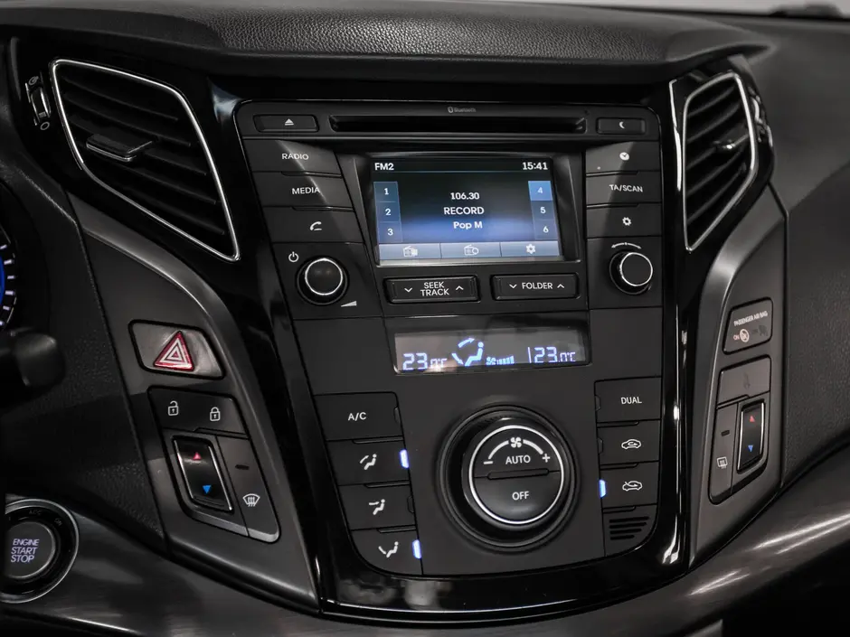 «Авто на Неве»