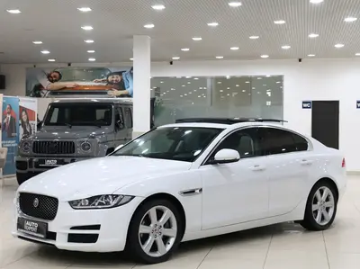Jaguar XE