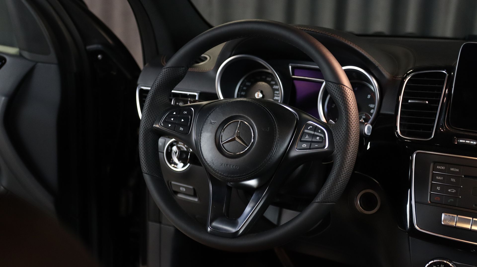 фото автомобиля 12
