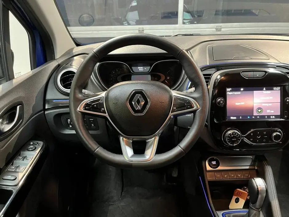 «Авто на Неве»