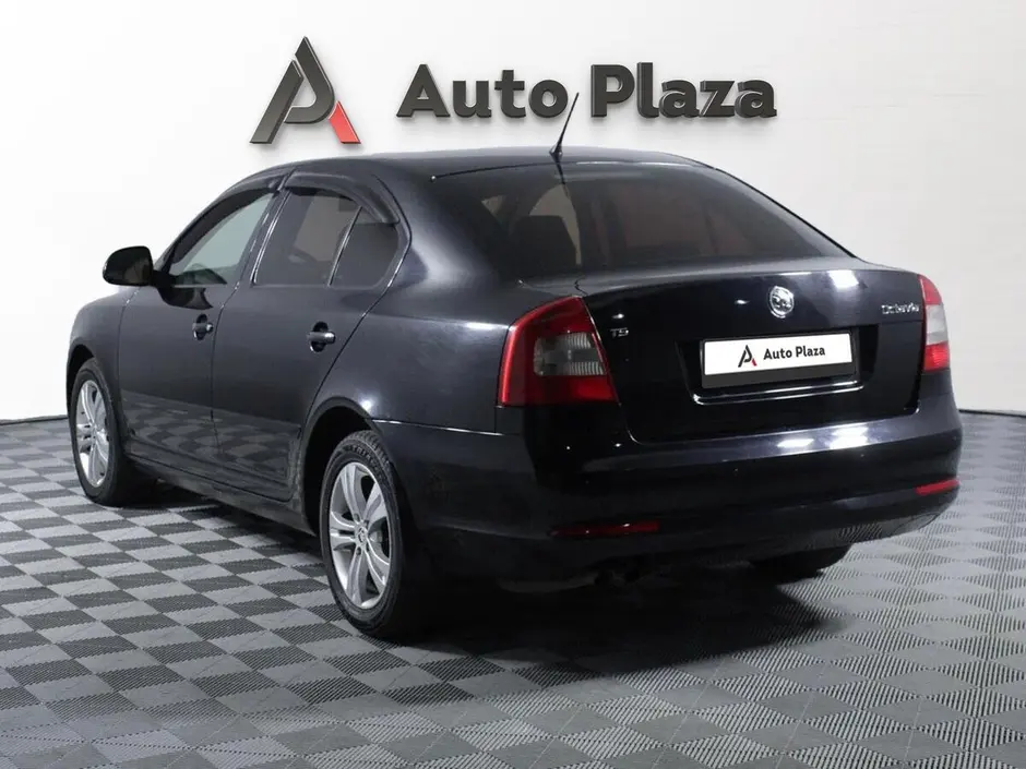 AutoPlaza
