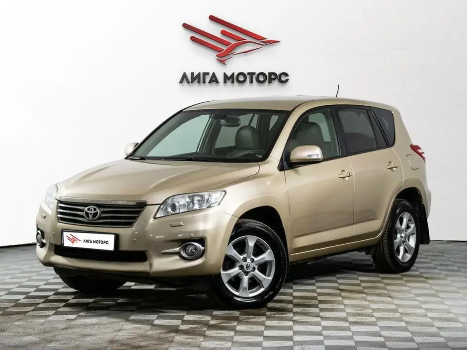 Toyota RAV4, 2010 г.