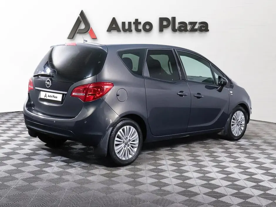 AutoPlaza