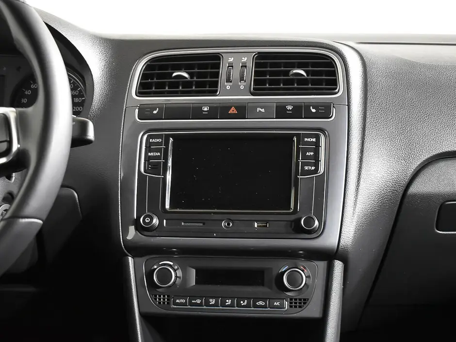 «Авто на Неве»